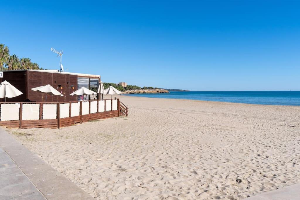 Privilegiado-Tarragona-50Mplaya-Wifi-Pool-Relax8 Zewnętrze zdjęcie