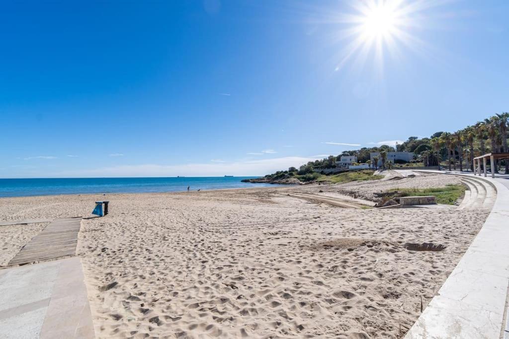 Privilegiado-Tarragona-50Mplaya-Wifi-Pool-Relax8 Zewnętrze zdjęcie