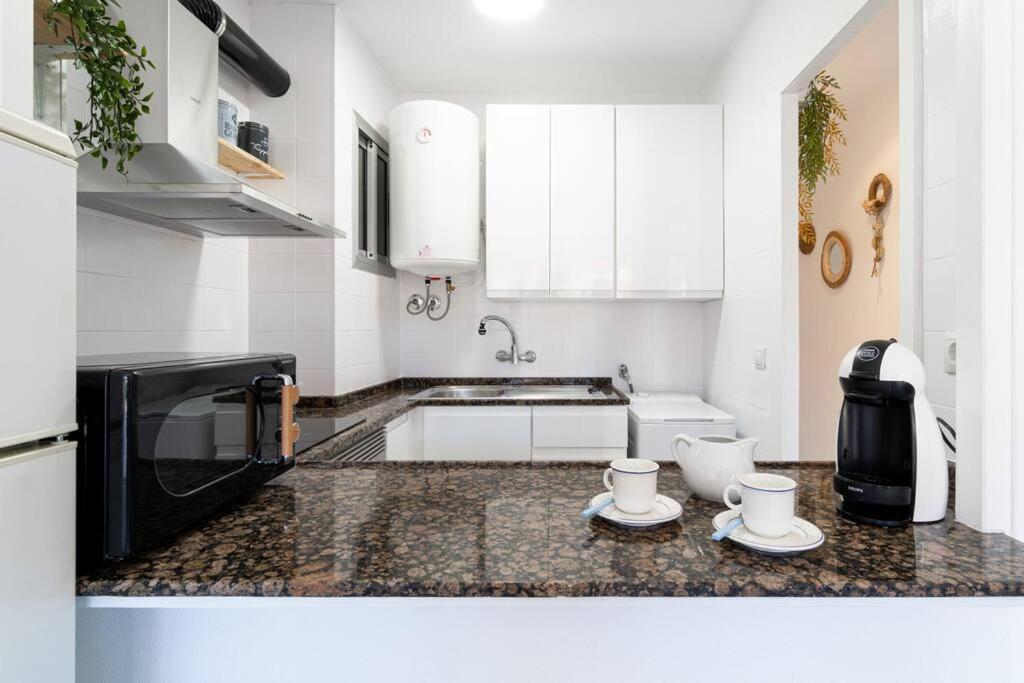 Privilegiado-Tarragona-50Mplaya-Wifi-Pool-Relax8 Zewnętrze zdjęcie